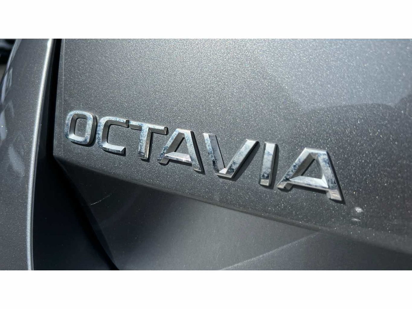 SKODA Octavia Estate 2.0TDI (150ps) SE L SCR DSG