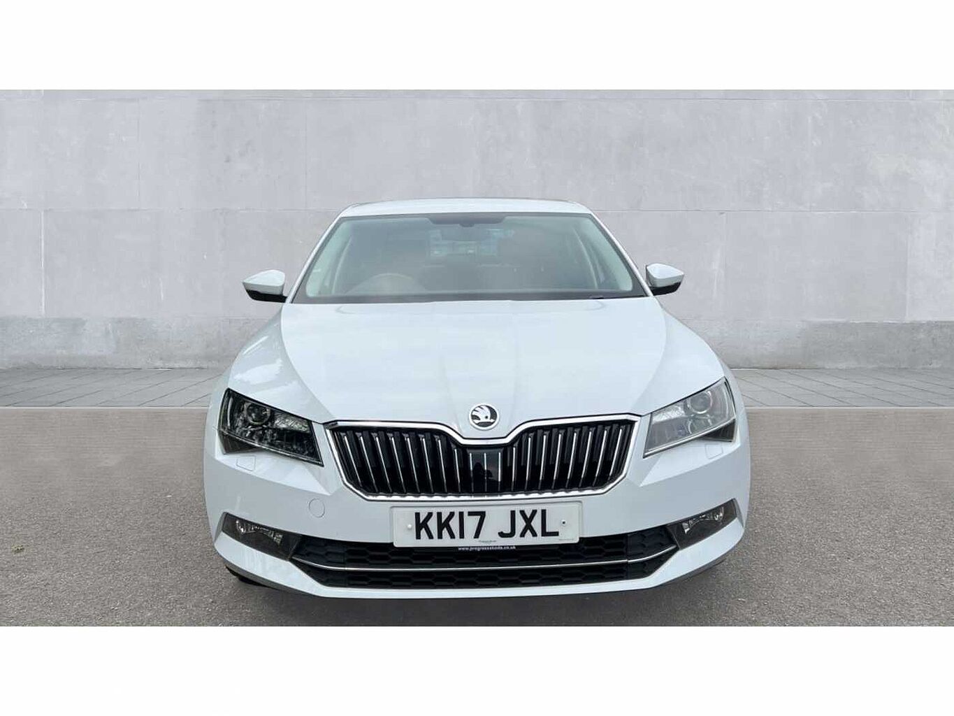 SKODA Superb 2.0 TDI SCR (190PS) SEL Executive DSG H/B