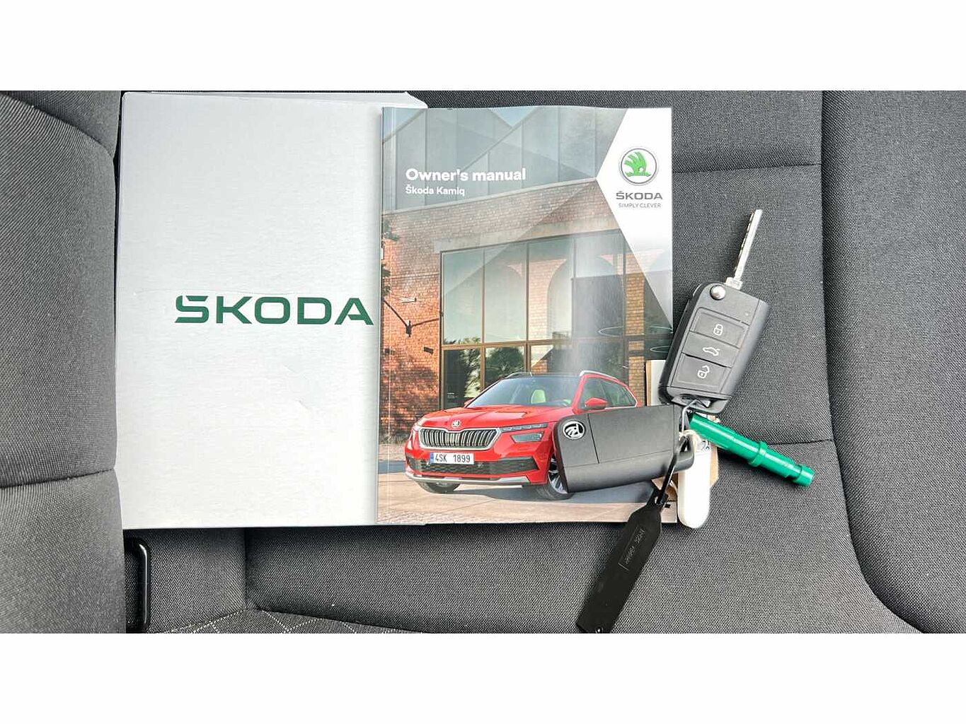 SKODA Kamiq 1.0 TSI (109ps) SE Drive SUV