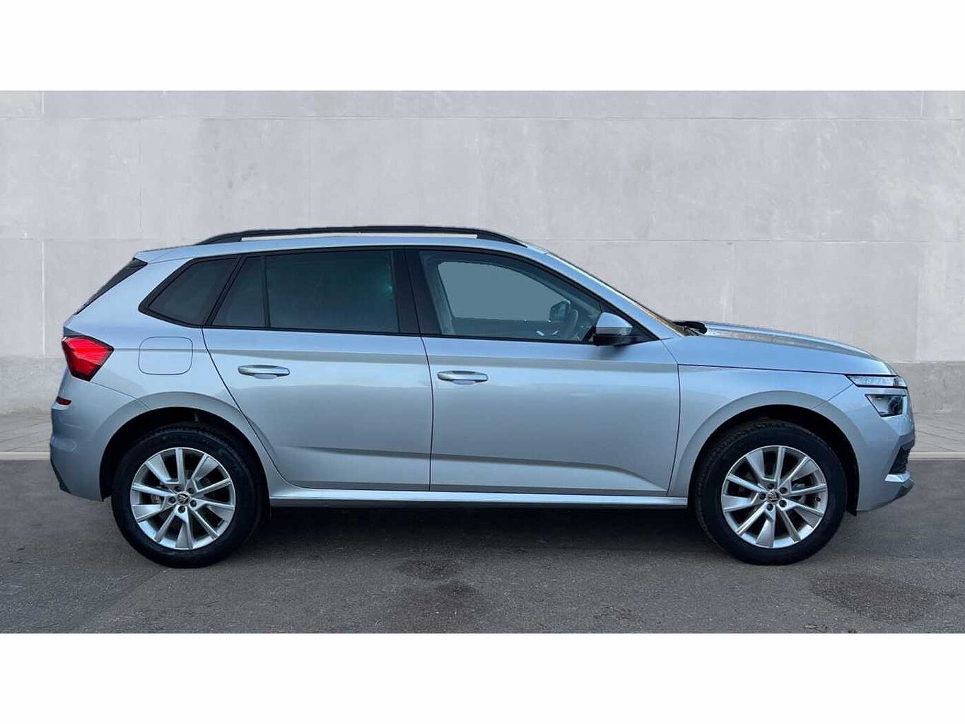 SKODA Kamiq 1.0 TSI (109ps) SE Drive SUV