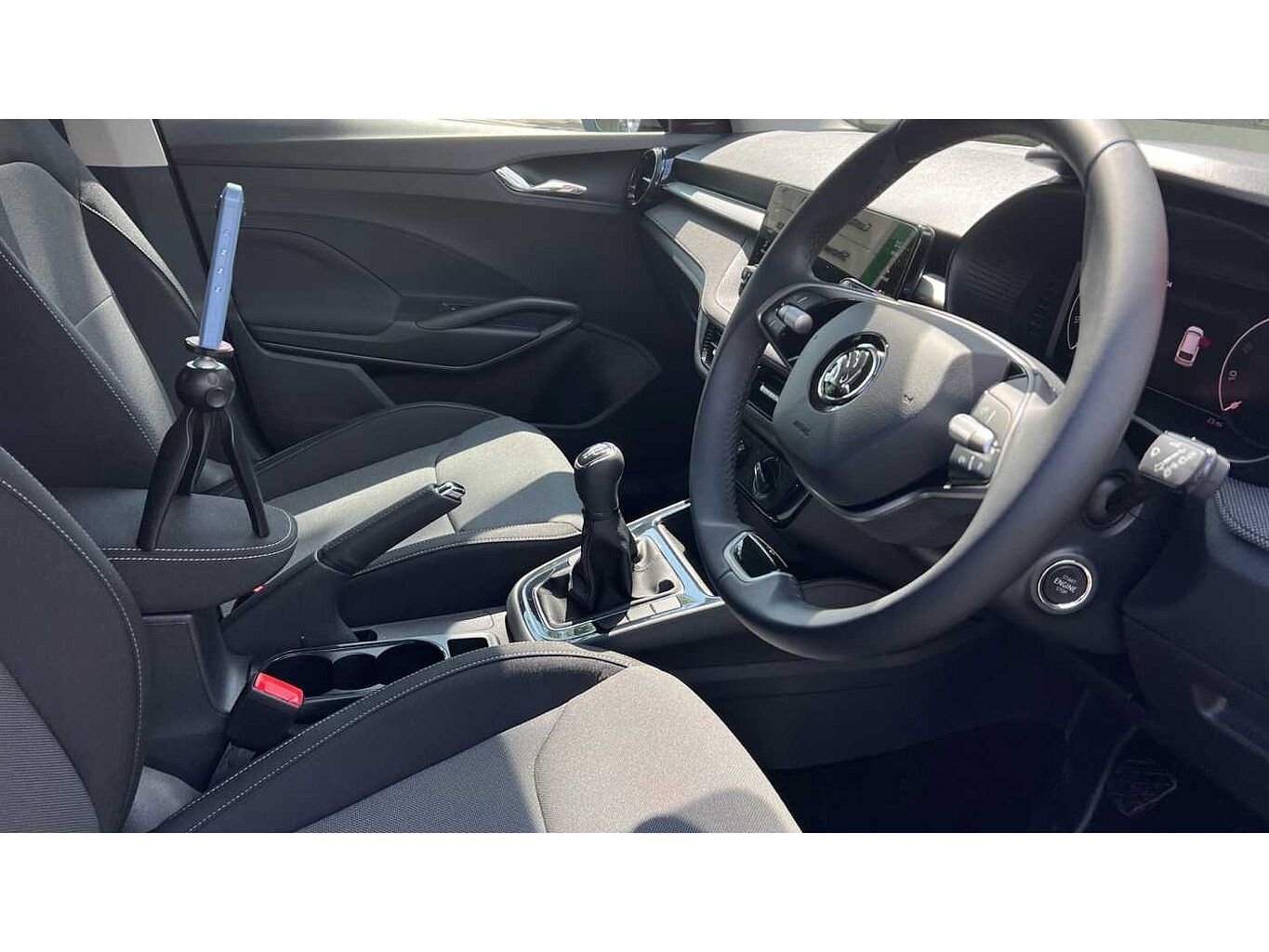 SKODA FABIA 1.0 MPI 80 Colour Edition 5dr