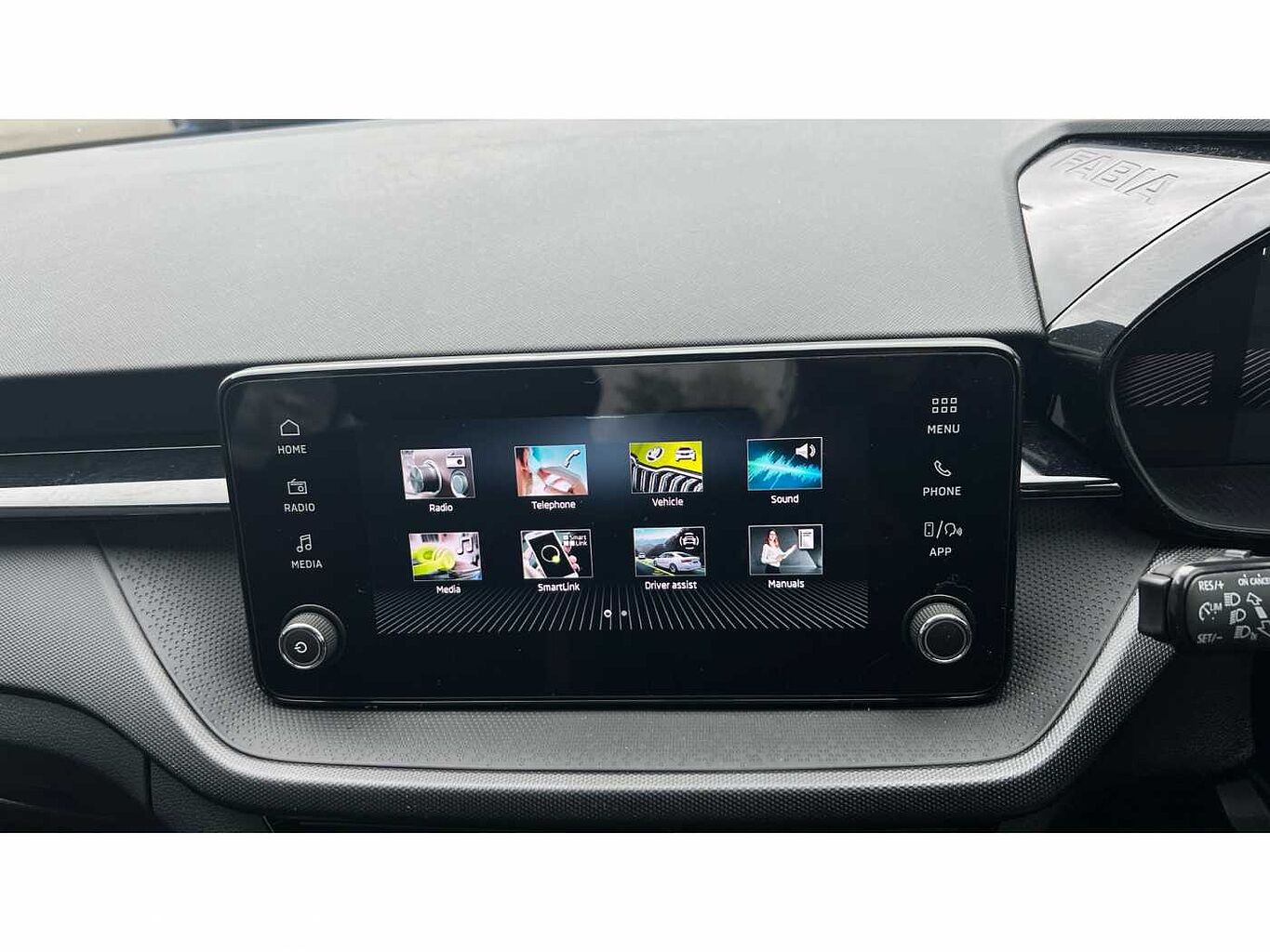 SKODA Fabia 1.0 TSI (95ps) SE Comfort 5-Dr Hatchback