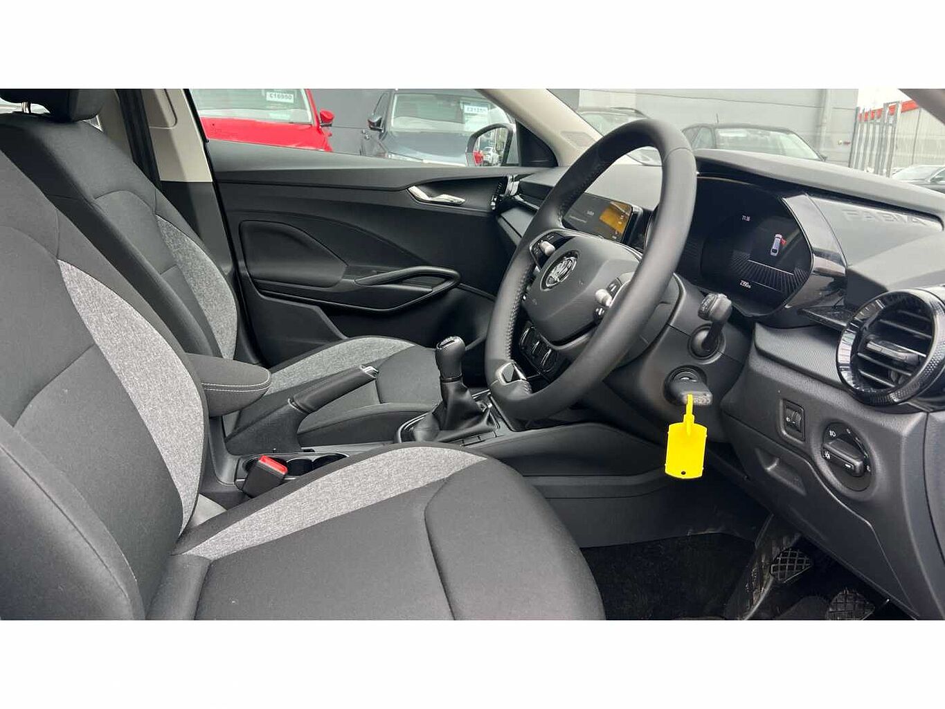 SKODA Fabia 1.0 TSI (95ps) SE Comfort 5-Dr Hatchback