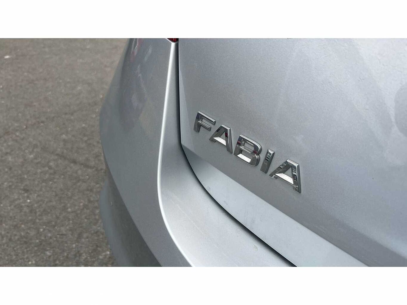 SKODA Fabia 1.0 TSI (95ps) SE Comfort 5-Dr Hatchback