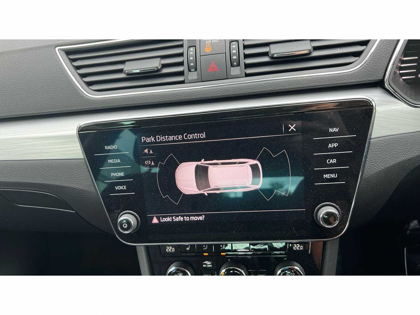 SKODA SUPERB 2.0 TDI CR SE Technology 5dr DSG