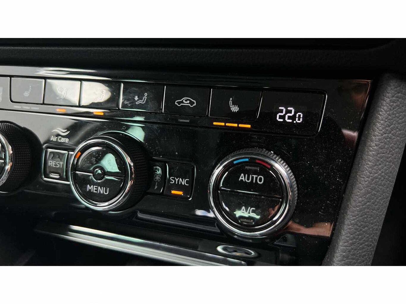 SKODA SUPERB 2.0 TDI CR SE Technology 5dr DSG