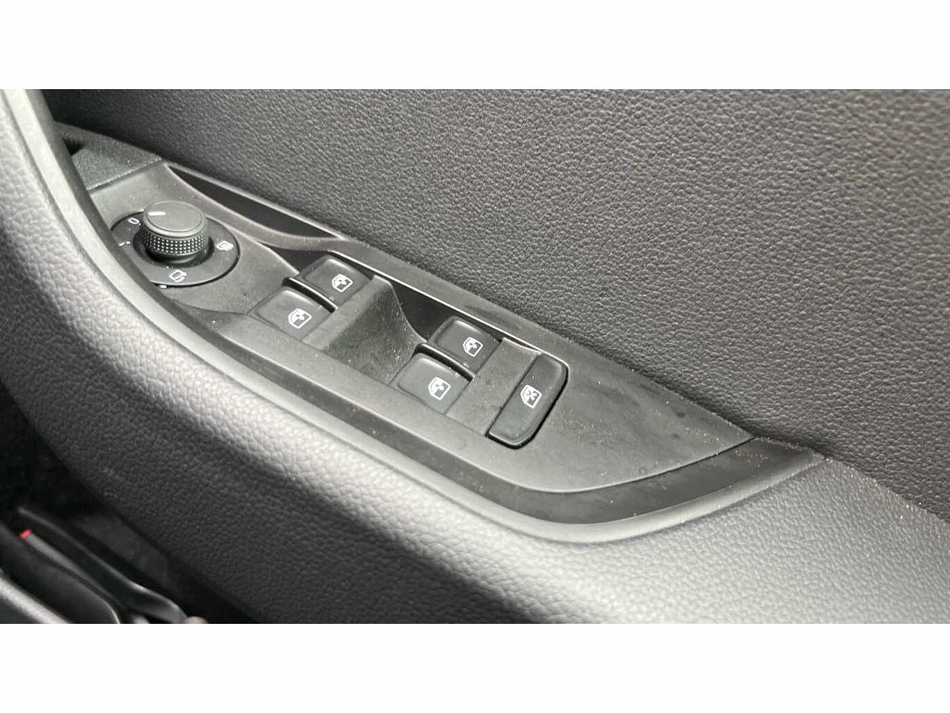 SKODA SUPERB 2.0 TDI CR SE Technology 5dr DSG