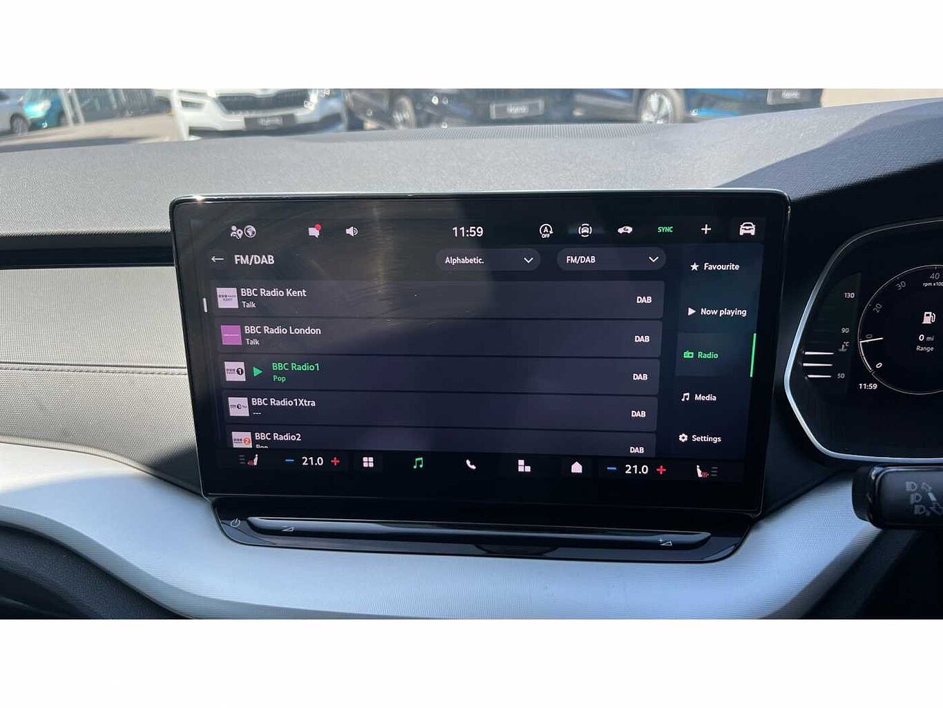 SKODA OCTAVIA 1.5 TSI SE Technology 5dr