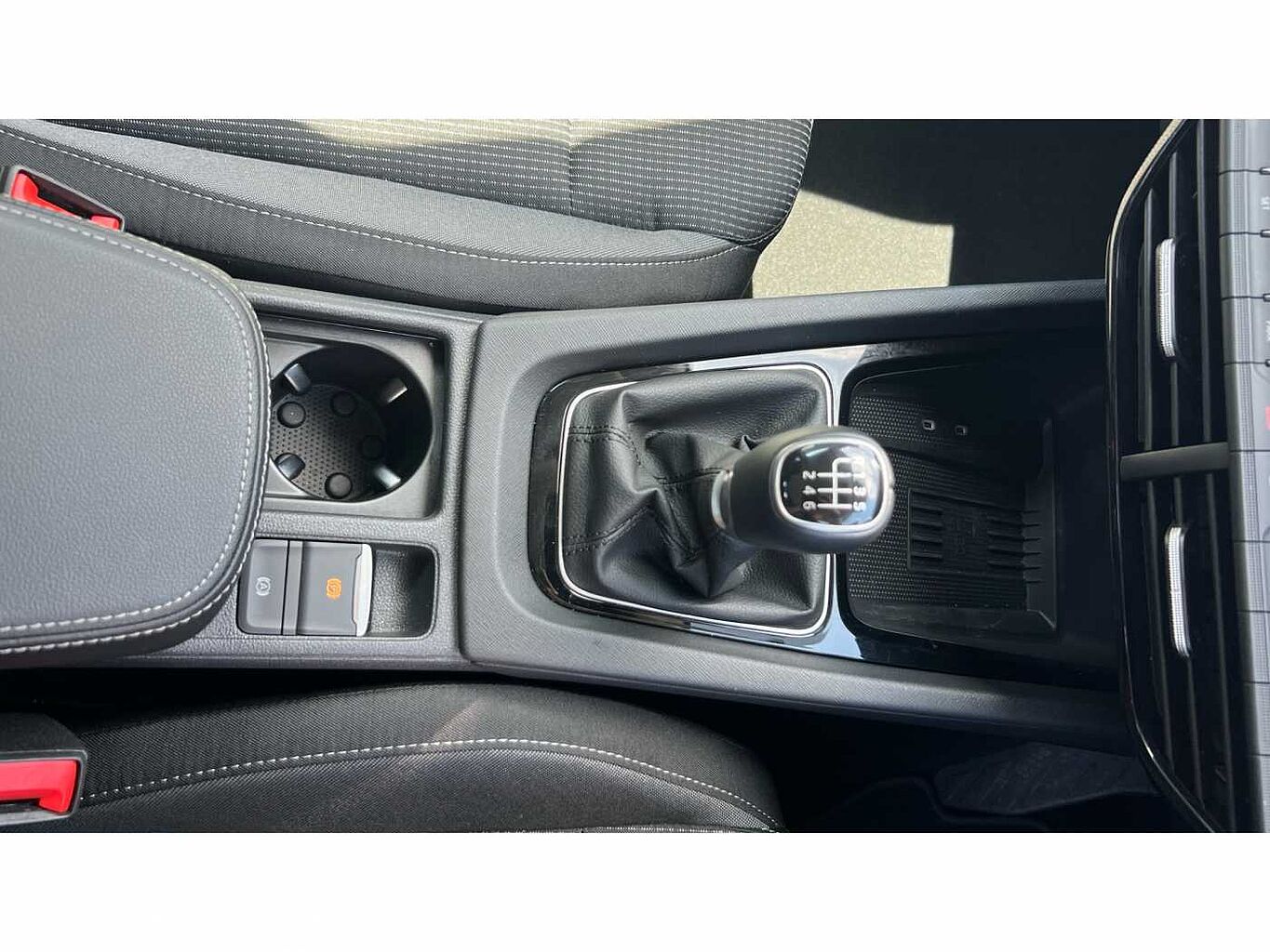 SKODA OCTAVIA 1.5 TSI SE Technology 5dr