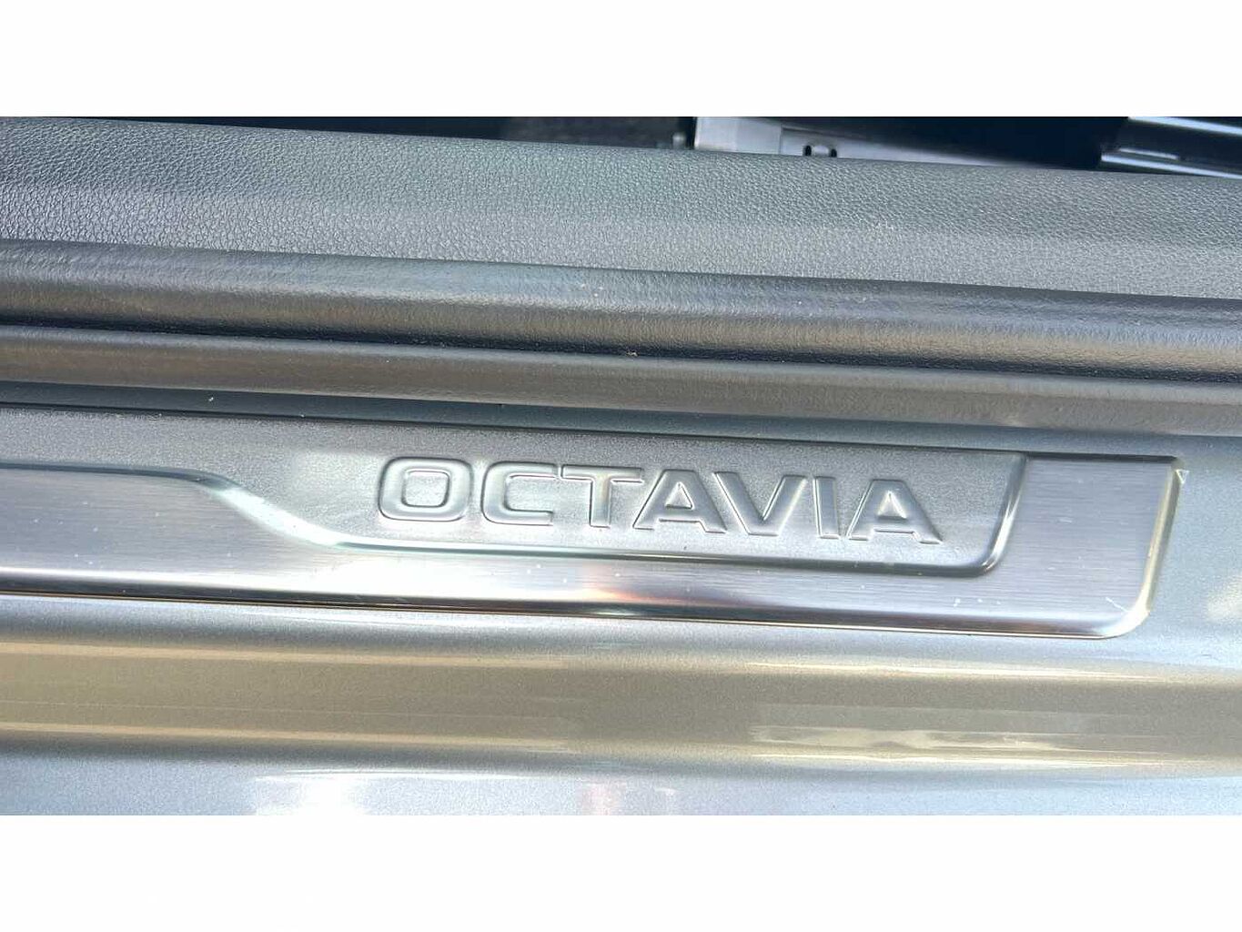 SKODA OCTAVIA 2.0 TDI 150 SE L 5dr DSG