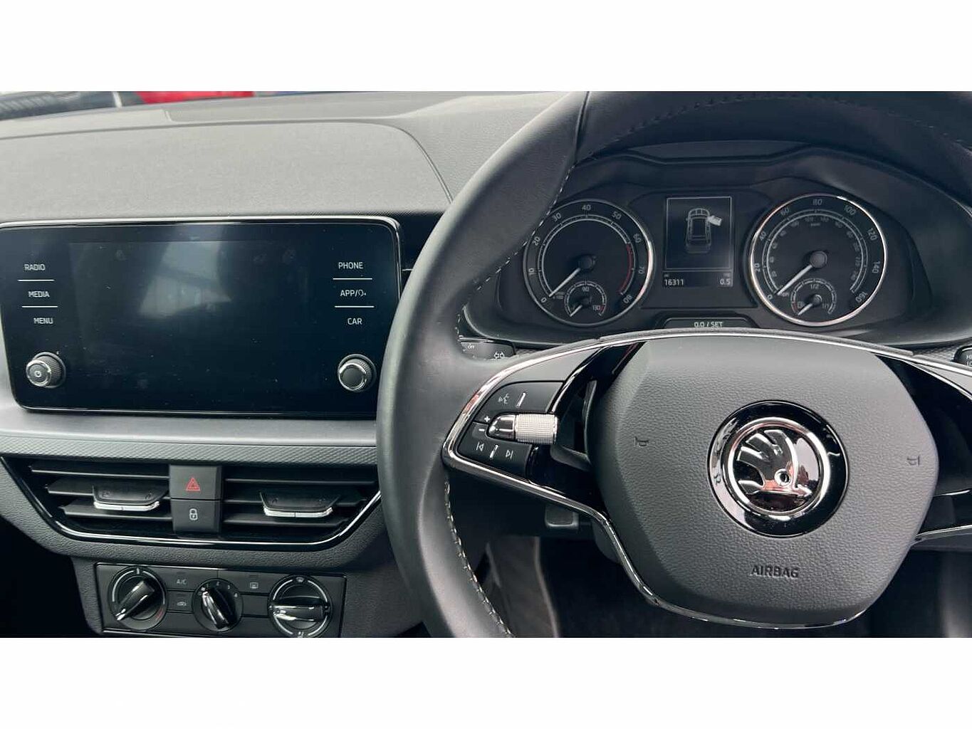 SKODA Kamiq 1.0 TSI (109ps) SE DSG SUV