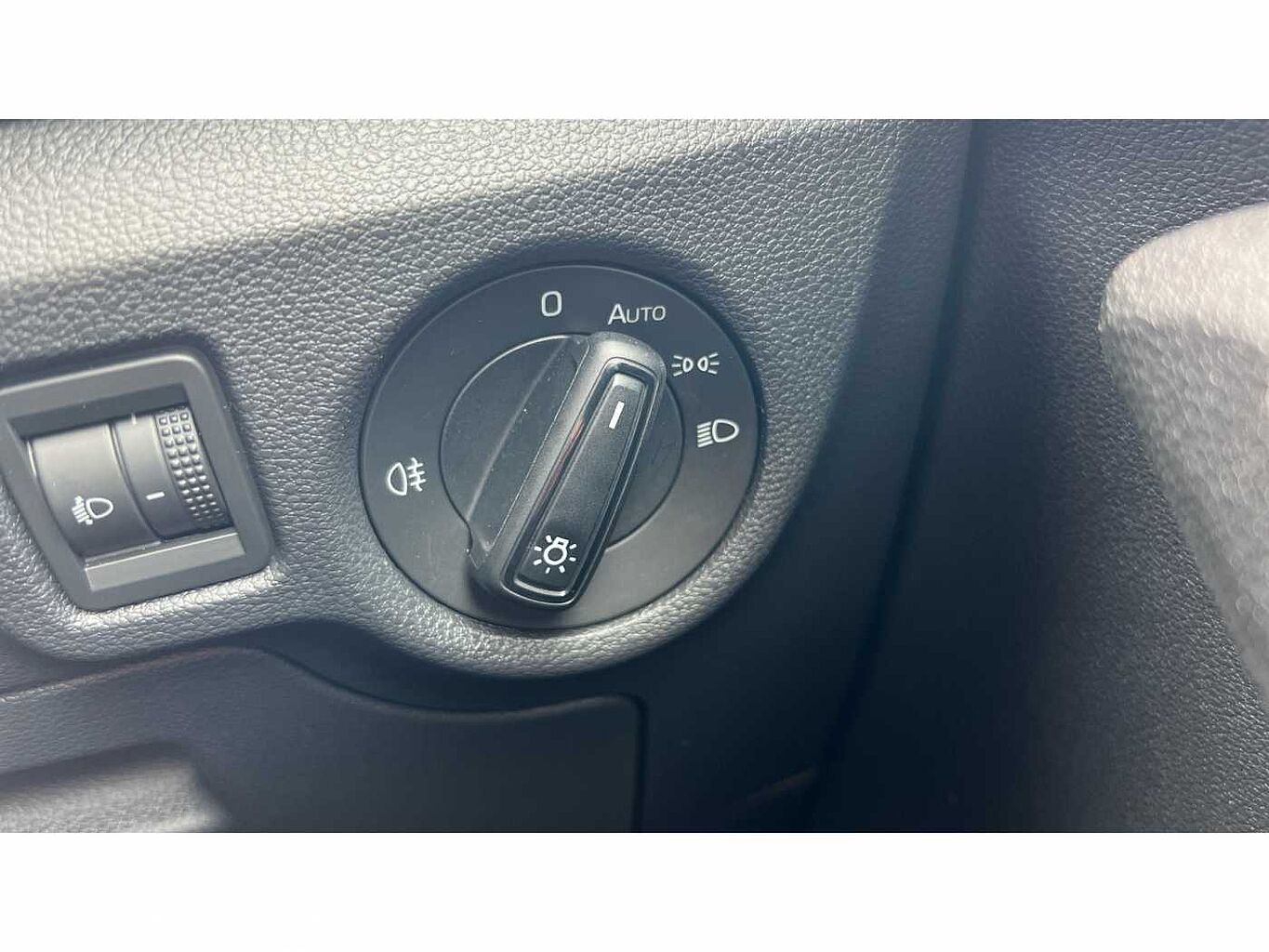 SKODA Kamiq 1.0 TSI (109ps) SE DSG SUV