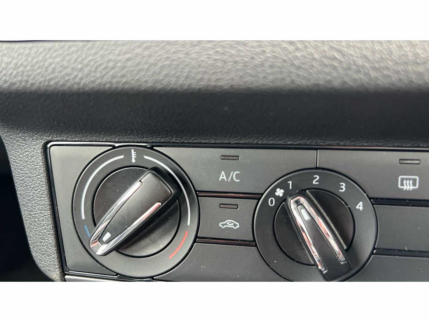 SKODA Kamiq 1.0 TSI (109ps) SE DSG SUV