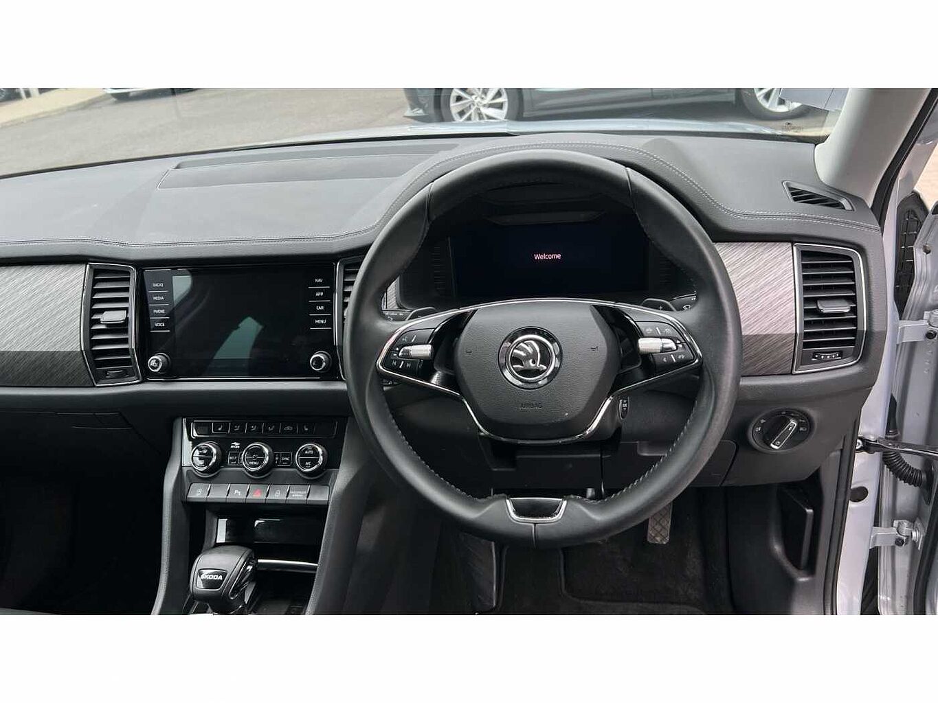 SKODA KODIAQ 1.5 TSI SE L Executive 5dr DSG [7 Seat]