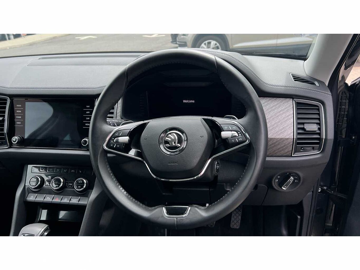 SKODA KODIAQ 1.5 TSI SE L Executive 5dr DSG [7 Seat]