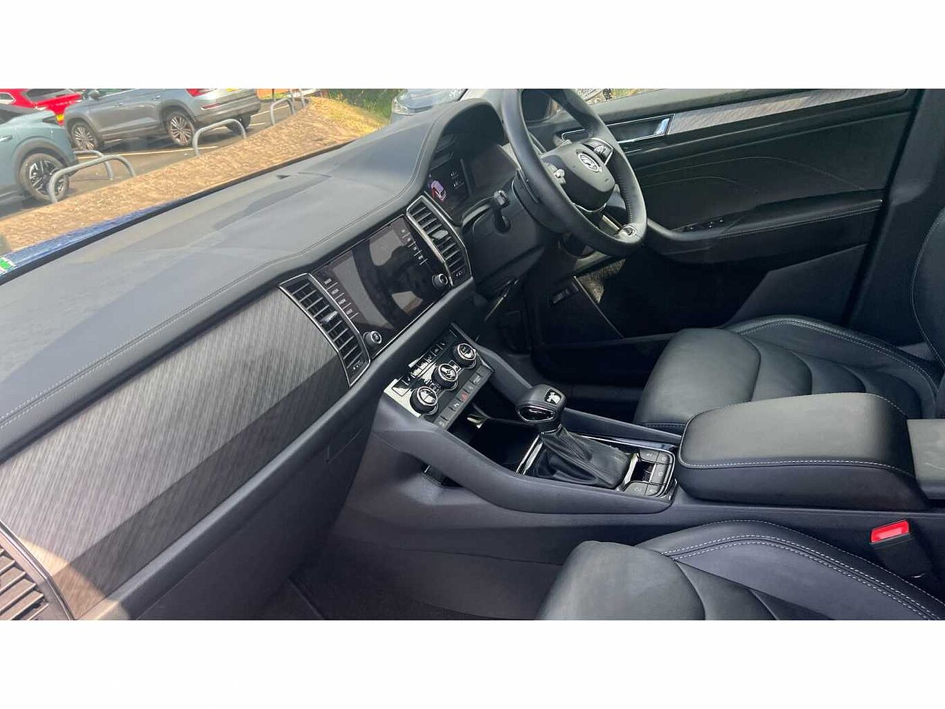 SKODA KODIAQ 2.0 TDI 200 SE L Executive 4x4 5dr DSG [7 Seat]