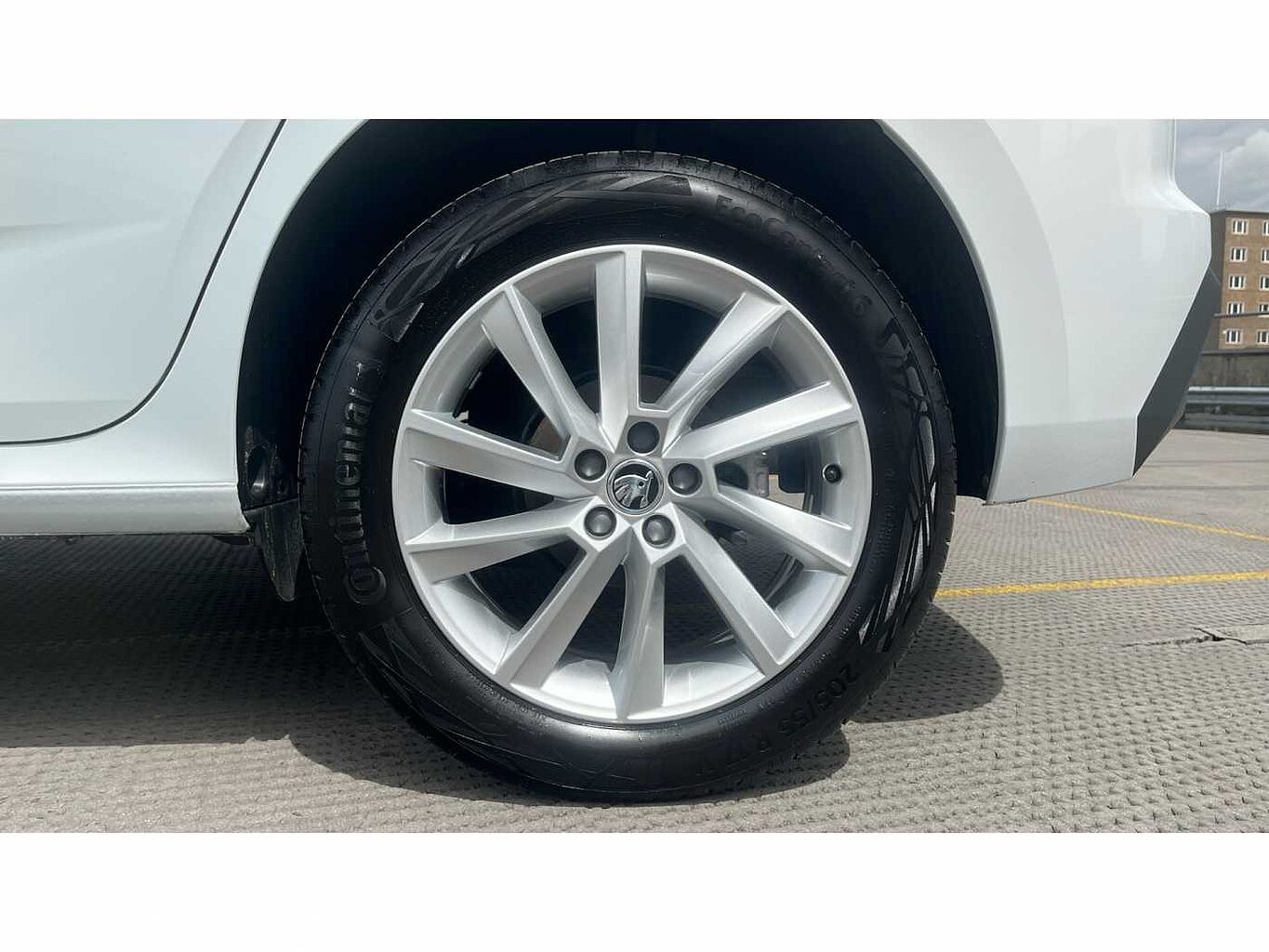 SKODA KAMIQ 1.0 TSI SE 5dr DSG