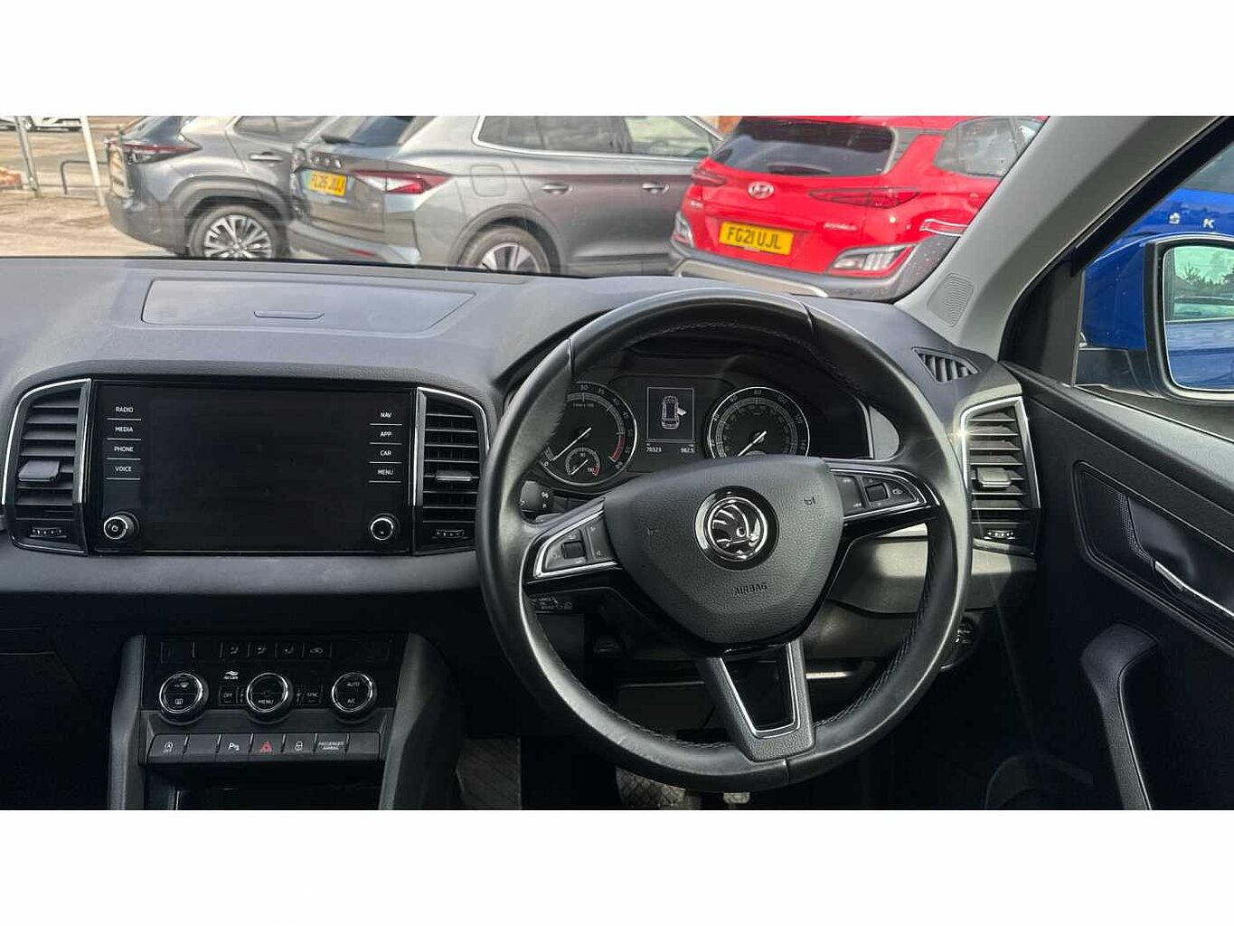 SKODA Karoq SUV 1.6TDI (115ps) SE Technology SCR DSG