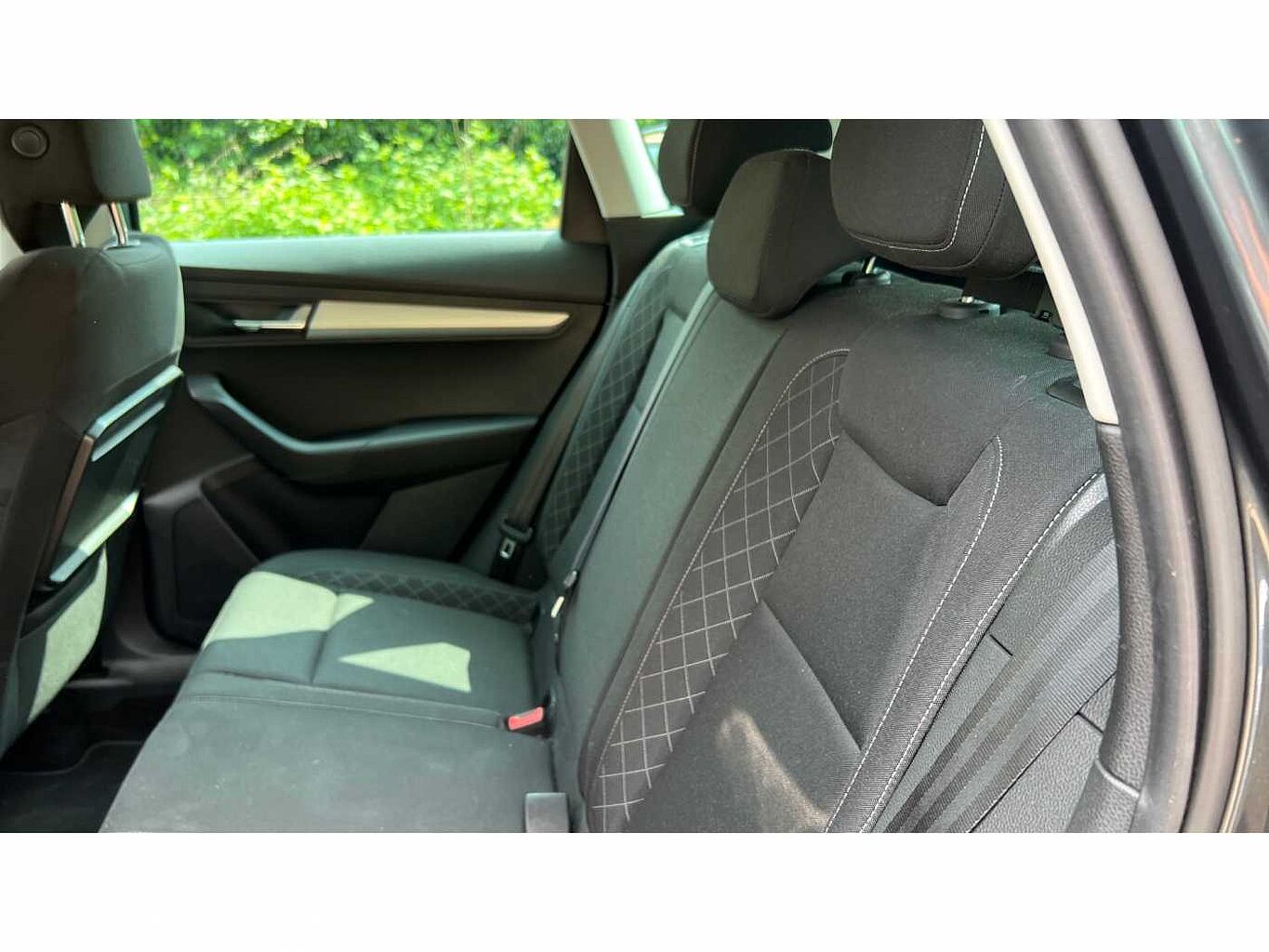 SKODA Karoq SUV 1.0 TSI (115ps) SE DSG