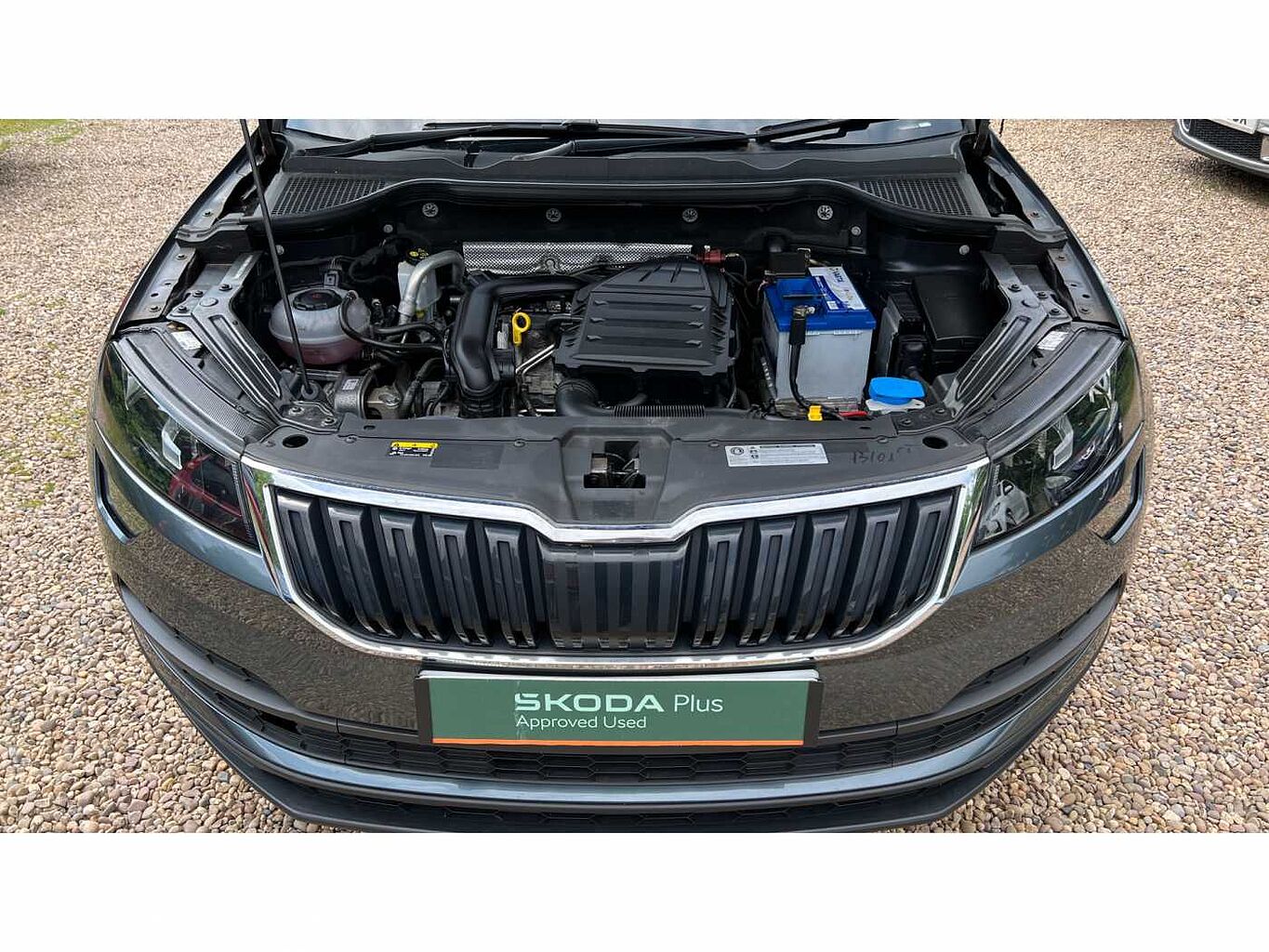 SKODA Karoq SUV 1.0 TSI (115ps) SE DSG