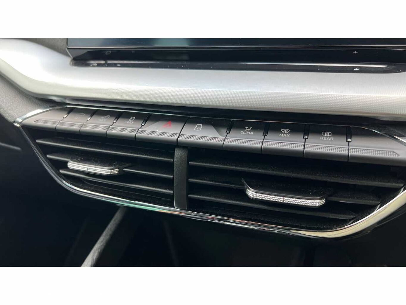 SKODA OCTAVIA 2.0 TDI 150 SE L 5dr DSG