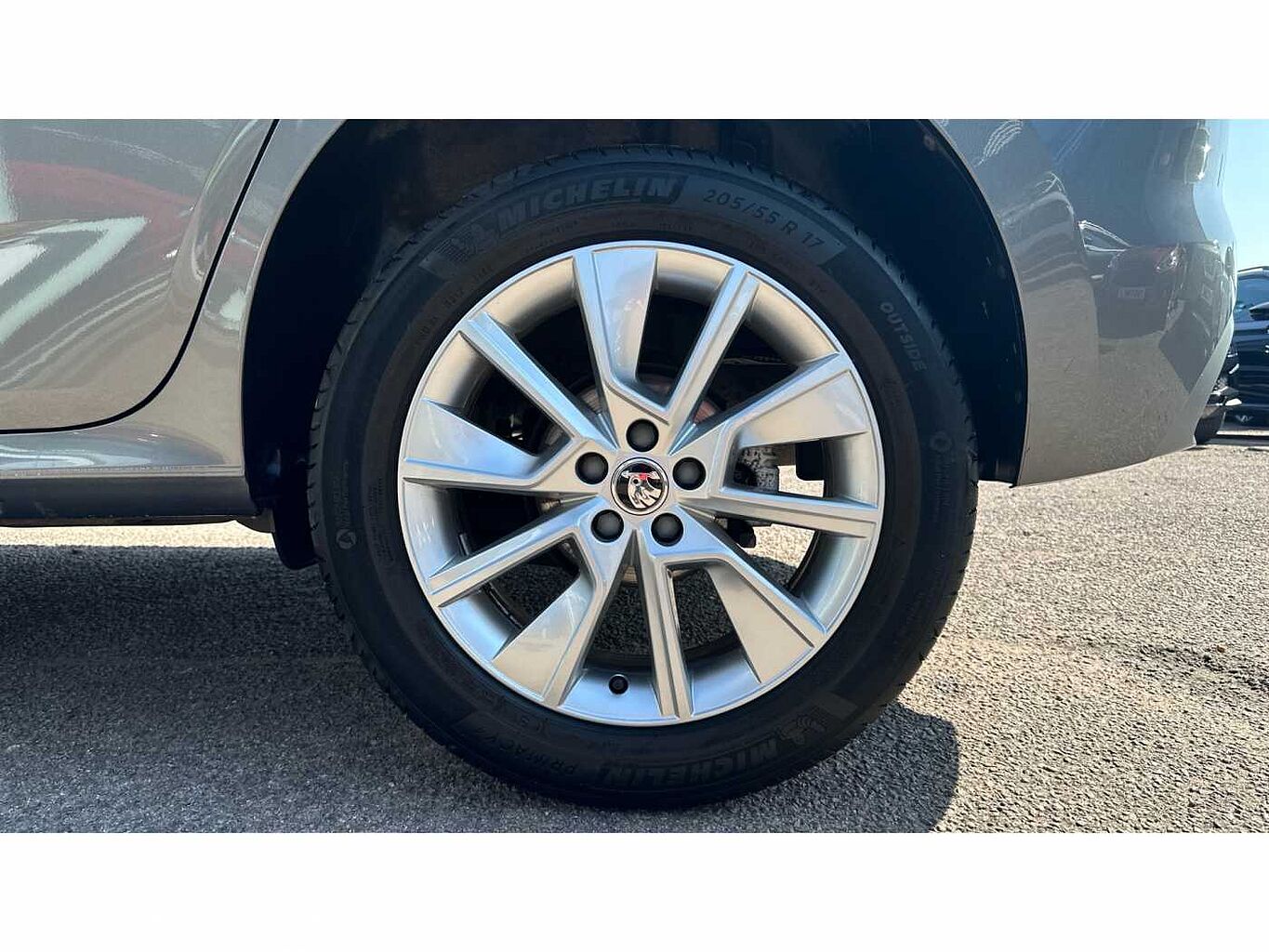 SKODA Kamiq 1.0 TSI (109ps) SE Drive DSG SUV