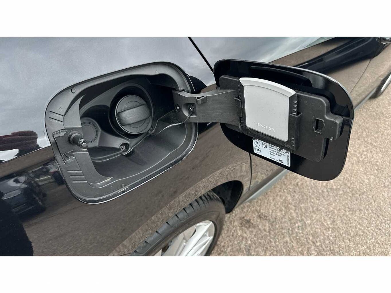 SKODA KAMIQ 1.0 TSI SE L 5dr DSG