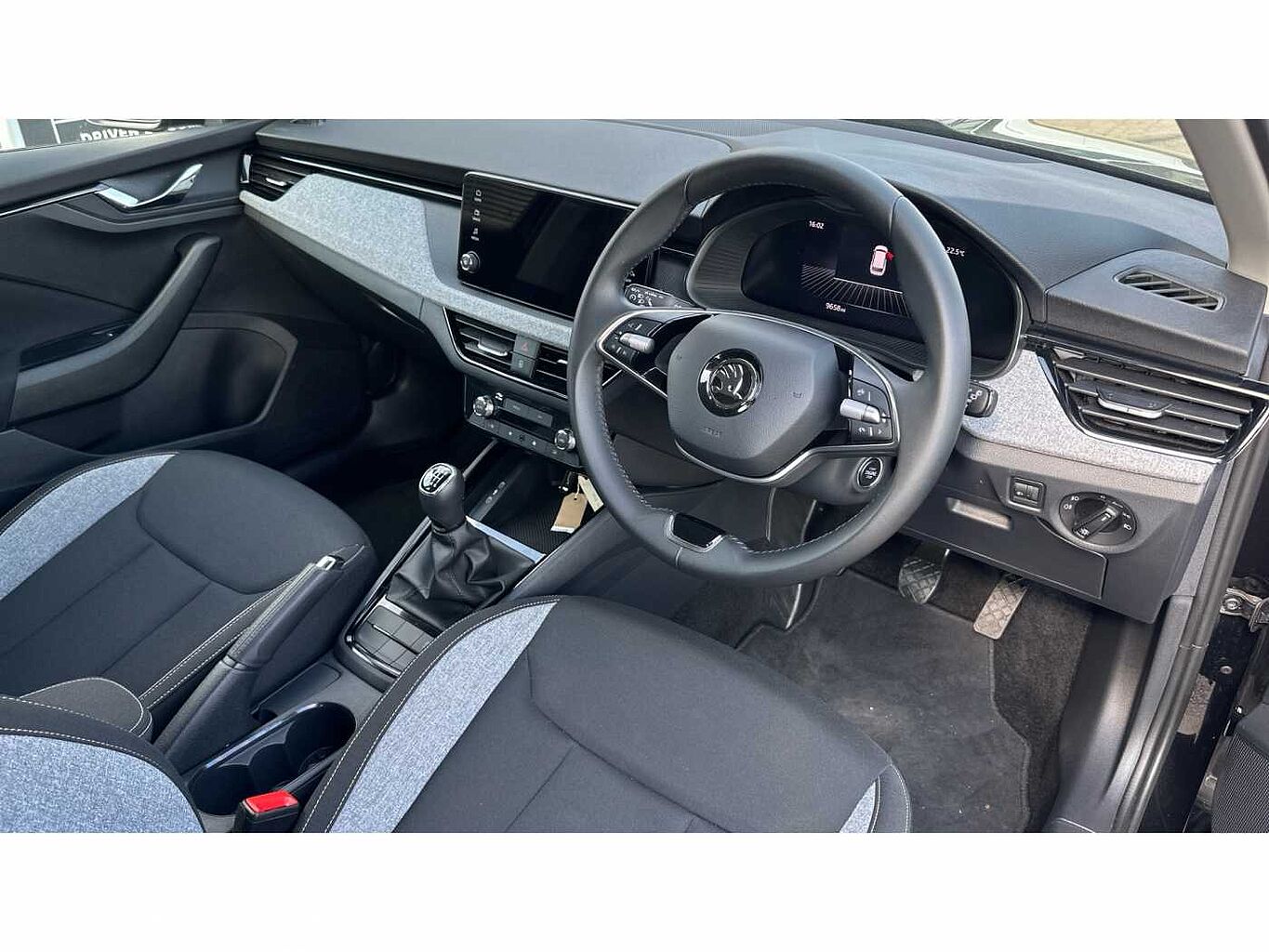 SKODA KAMIQ 1.0 TSI SE 5dr