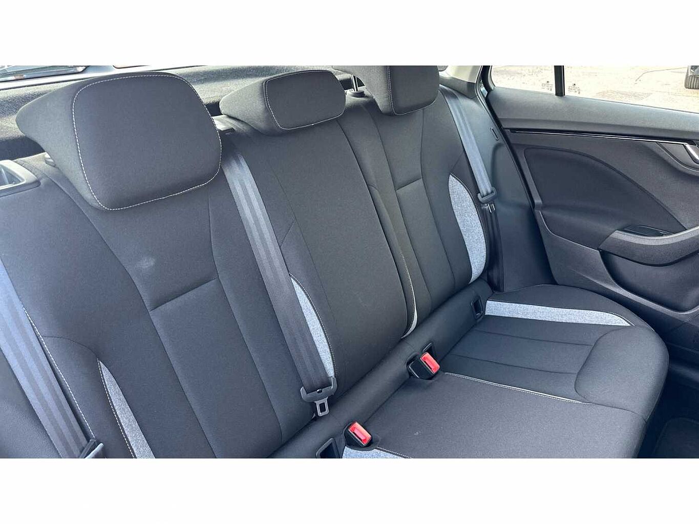 SKODA KAMIQ 1.0 TSI SE 5dr