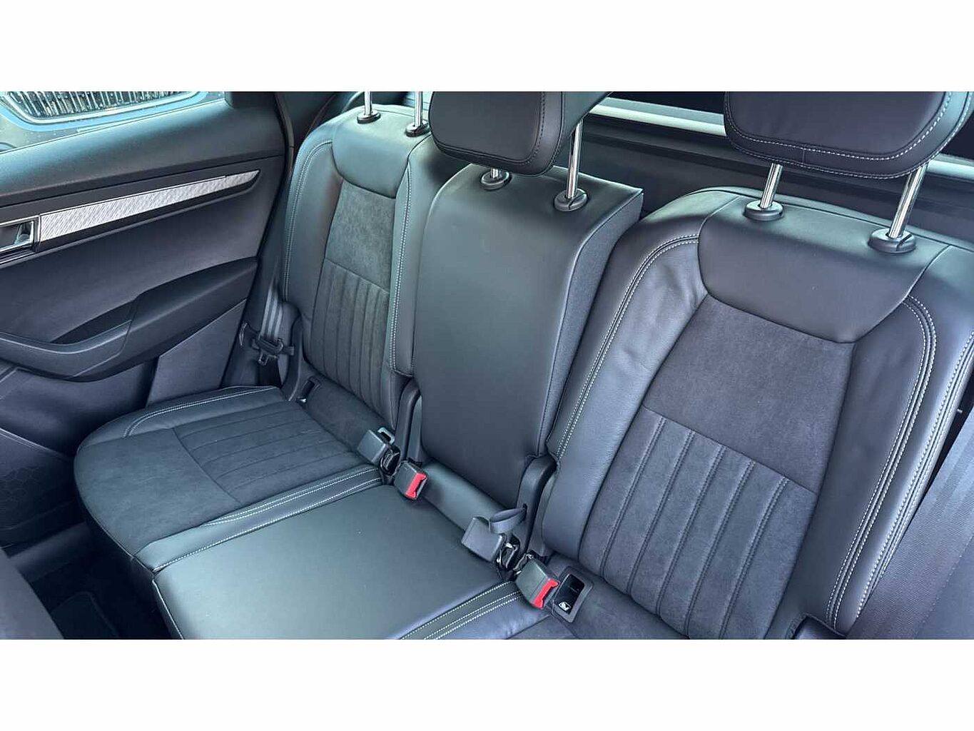 SKODA KAROQ 2.0 TDI [150] SE L 4x4 5dr DSG