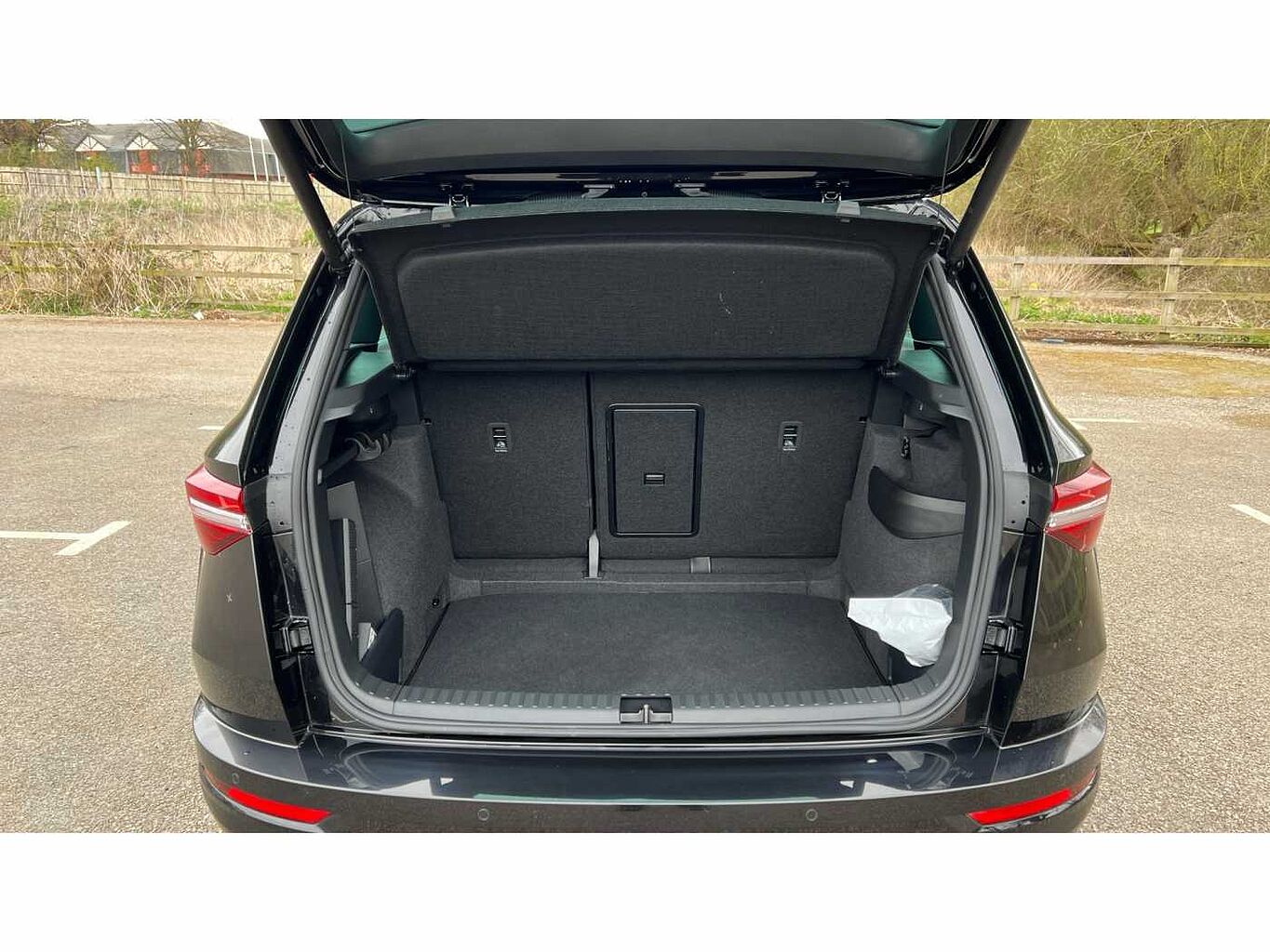 SKODA Karoq SUV 2.0 TSI (190ps) 4X4 SportLine DSG