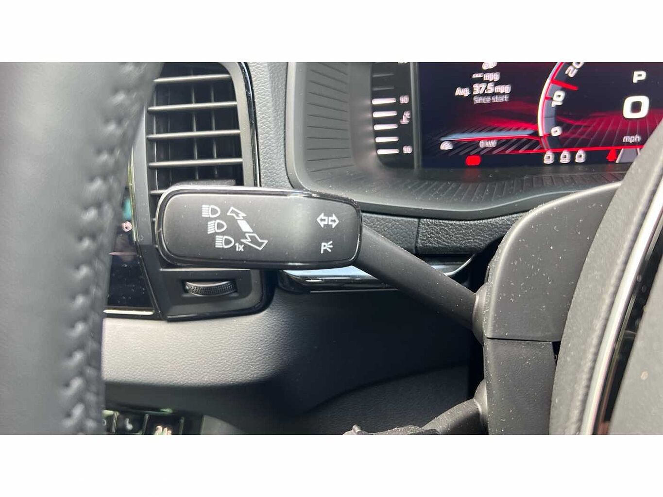 SKODA KAROQ SportLine Edition 1.5 TSI 150 PS DSG