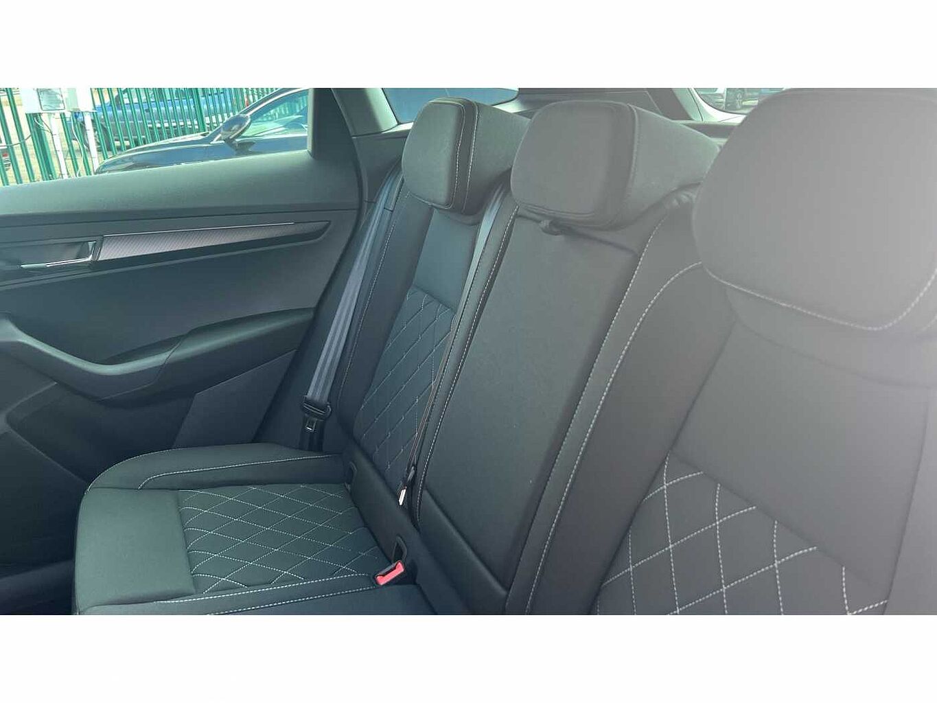 SKODA KAROQ 2.0 TDI [150] Sportline 4x4 5dr DSG